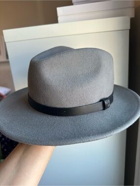 Brixton Women's Gray Felt Hat with Black Band